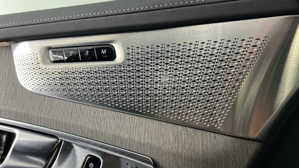 Used Volvo XC90 2025 for sale - 75692047: Photo 44