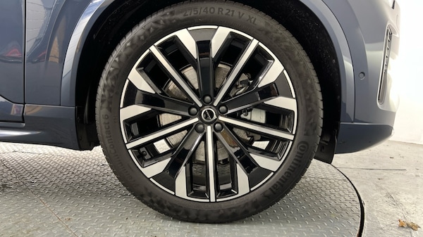 Used Volvo XC90 2025 for sale - 75692047: Photo 9