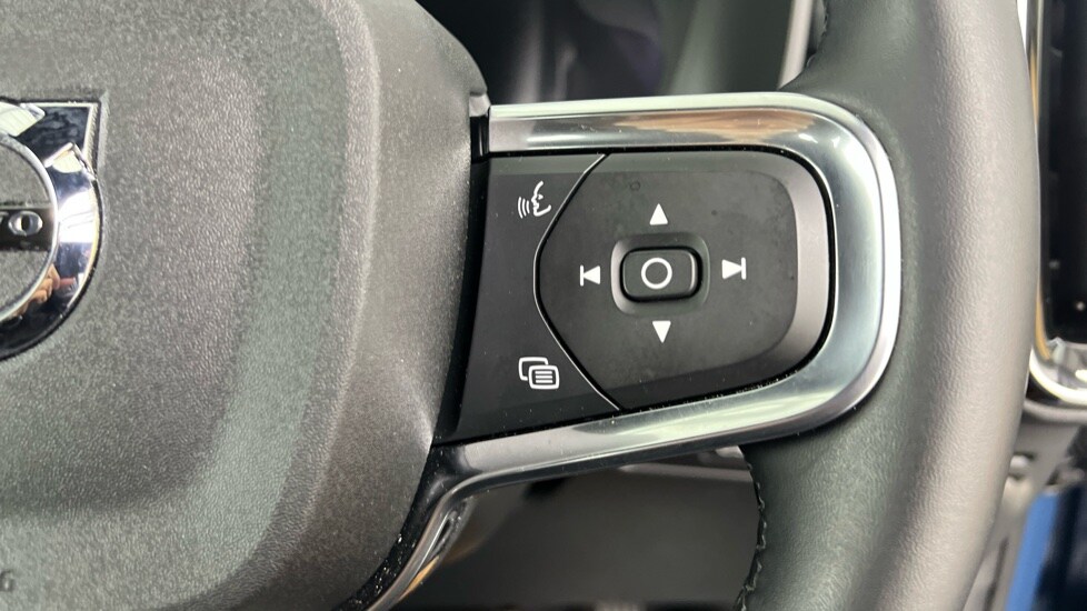 Used Volvo XC40 2024 for sale - 77648026: Photo 20