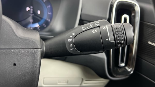 Used Volvo XC40 2024 for sale - 75763591: Photo 21
