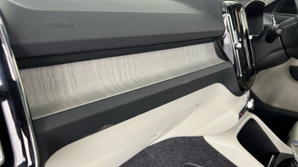 Used Volvo XC40 2024 for sale - 75763591: Photo 40