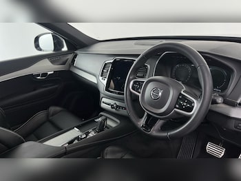 Used Volvo XC90 2021 for sale - 76315802: Photo