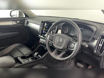 Used Volvo XC40 2021 for sale - 79401643: Photo