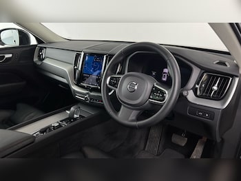 Used Volvo XC60 2022 for sale - 77979029: Photo