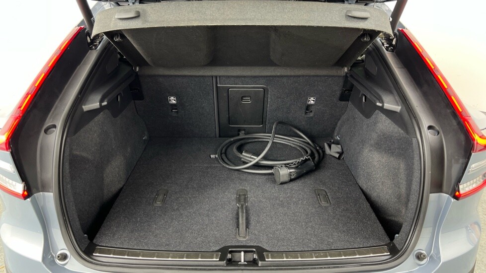 Used Volvo C40 2023 for sale - 77899022: Photo 13