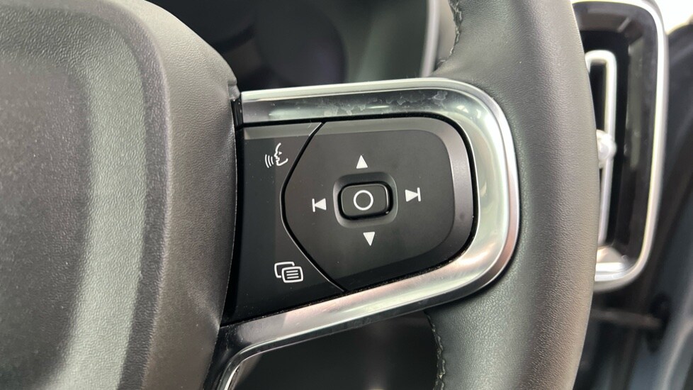 Used Volvo C40 2023 for sale - 77899022: Photo 21