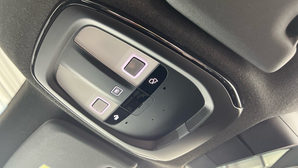 Used Volvo C40 2023 for sale - 77899022: Photo 27