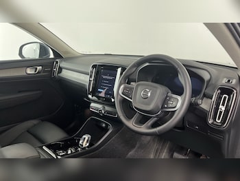 Used Volvo XC40 2025 for sale - 78953531: Photo
