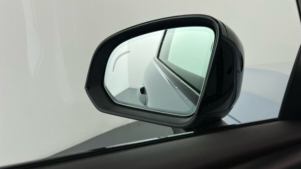 Used Volvo XC40 2025 for sale - 75641113: Photo 29