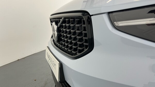 Used Volvo XC40 2025 for sale - 75641113: Photo 42