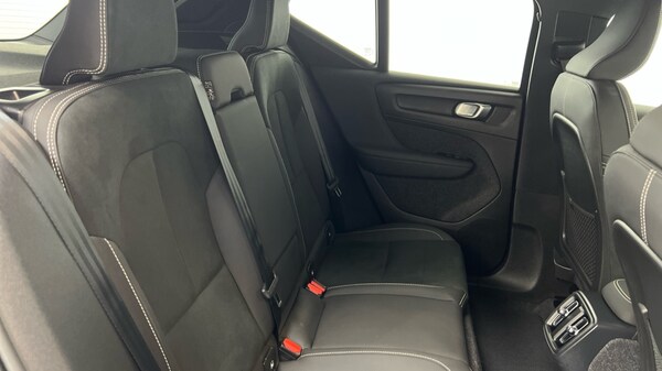 Used Volvo XC40 2025 for sale - 75641113: Photo 6