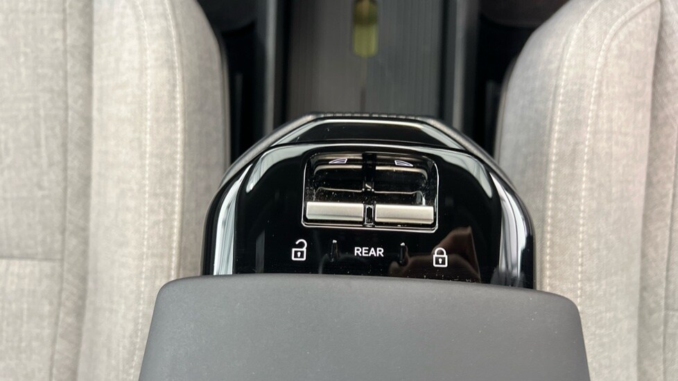 Used Volvo EX30 2025 for sale - 77706337: Photo 23