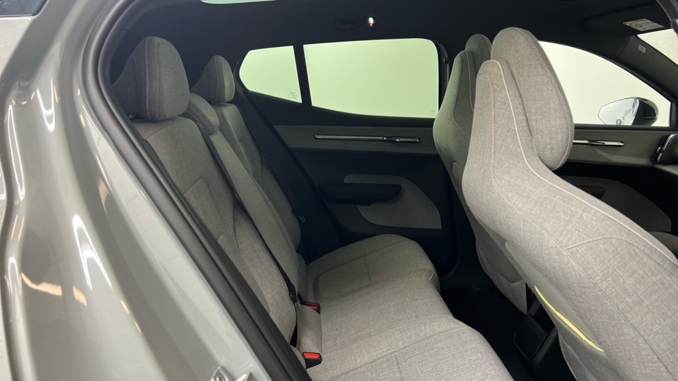 Used Volvo EX30 2025 for sale - 77706337: Photo 6