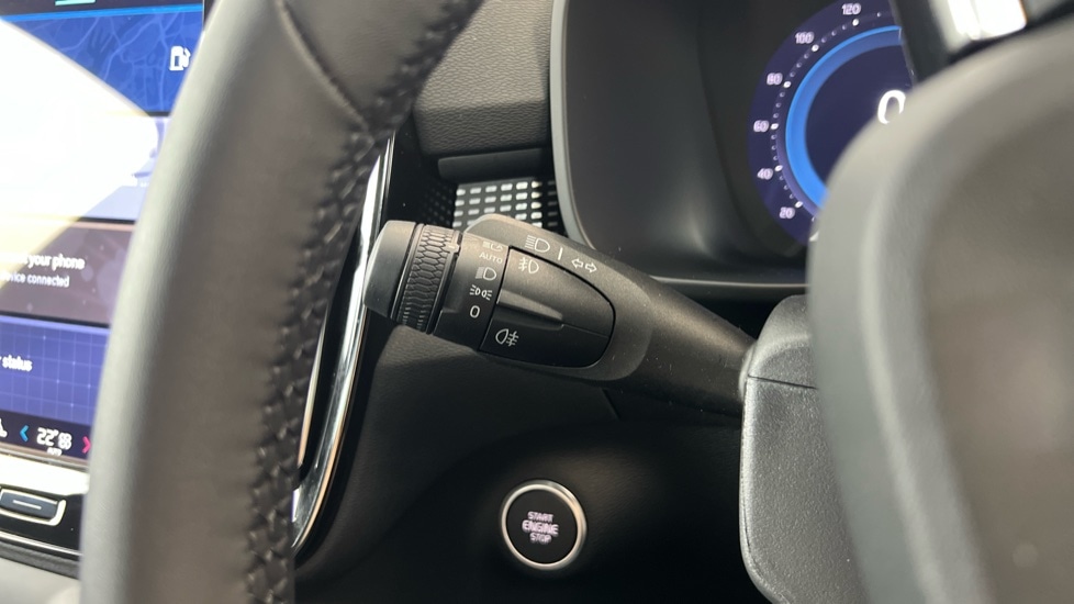 Used Volvo XC40 2025 for sale - 76501249: Photo 18