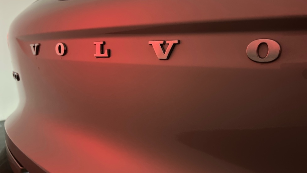 Used Volvo XC40 2025 for sale - 76501249: Photo 37