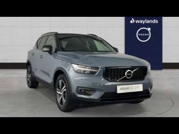 2021 - T3 R-Design Manual(Heated Seats, Sensus Navigation, Performance Sound) 5-Door