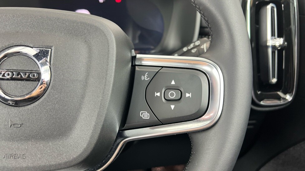 Used Volvo XC40 2025 for sale - 76647806: Photo 20