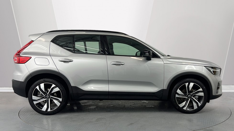 Used Volvo XC40 2025 for sale - 76647806: Photo 3