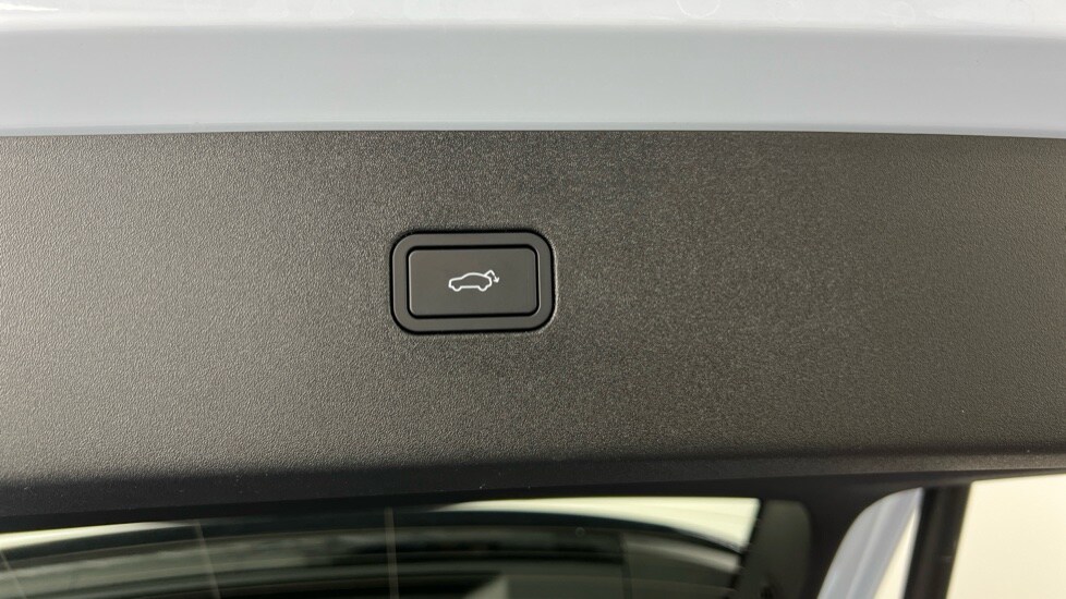 Used Volvo EX30 2025 for sale - 76074451: Photo 34