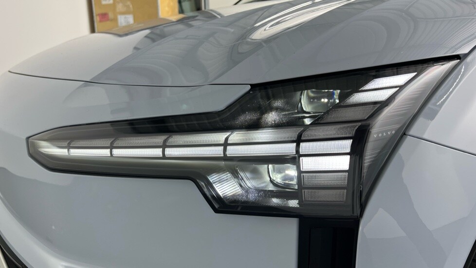 Used Volvo EX30 2025 for sale - 76074451: Photo 46