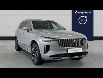 2025 - Ultra, B5 AWD Mild hybrid, Petrol, Bright(New Shape, Panroof) Auto 5-Door