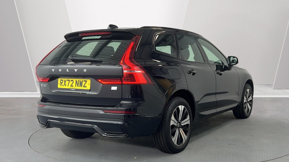 Used Volvo XC60 2022 for sale - 76623544: Photo 2