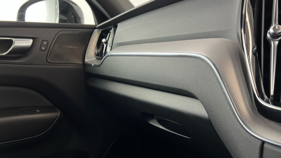 Used Volvo XC60 2022 for sale - 76623544: Photo 34