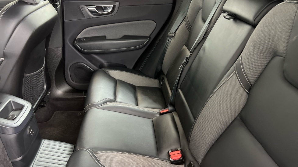 Used Volvo XC60 2022 for sale - 76623544: Photo 6