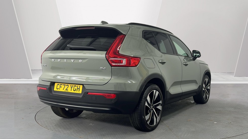 Used Volvo XC40 2023 for sale - 77975497: Photo 2