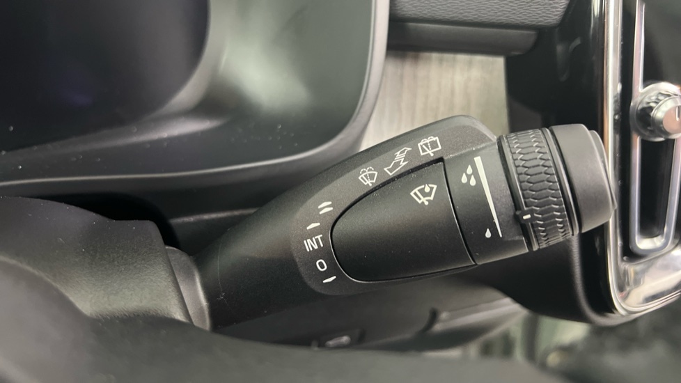 Used Volvo XC40 2023 for sale - 77975497: Photo 22