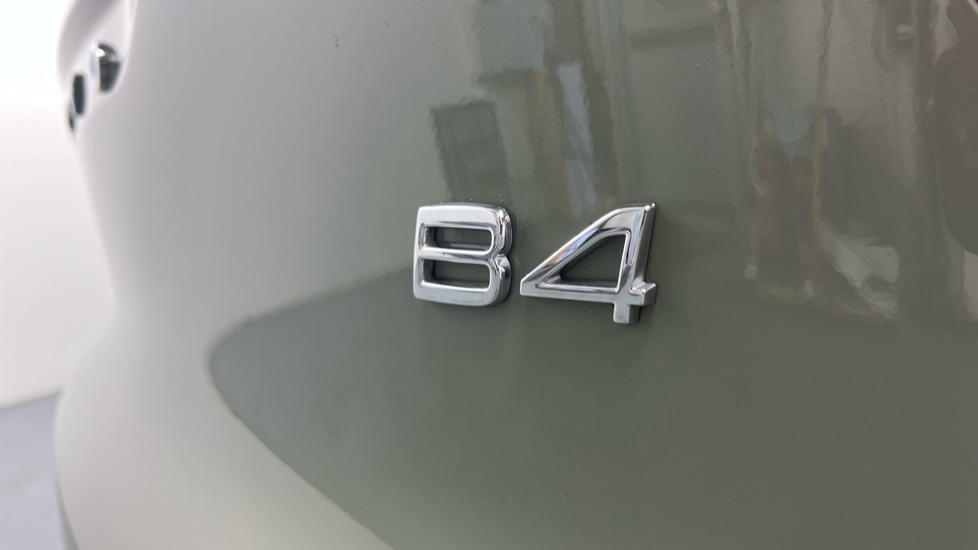 Used Volvo XC40 2023 for sale - 77975497: Photo 35