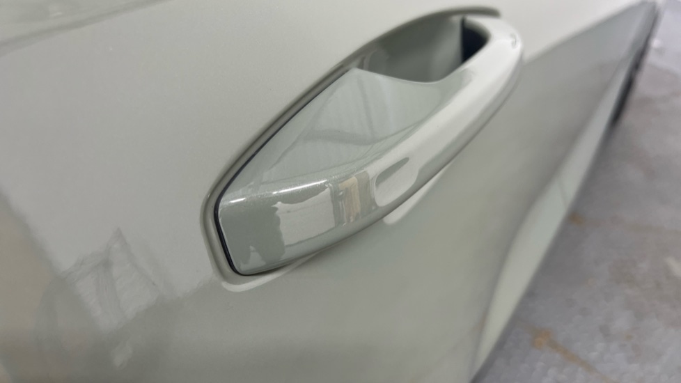 Used Volvo XC40 2023 for sale - 77975497: Photo 38