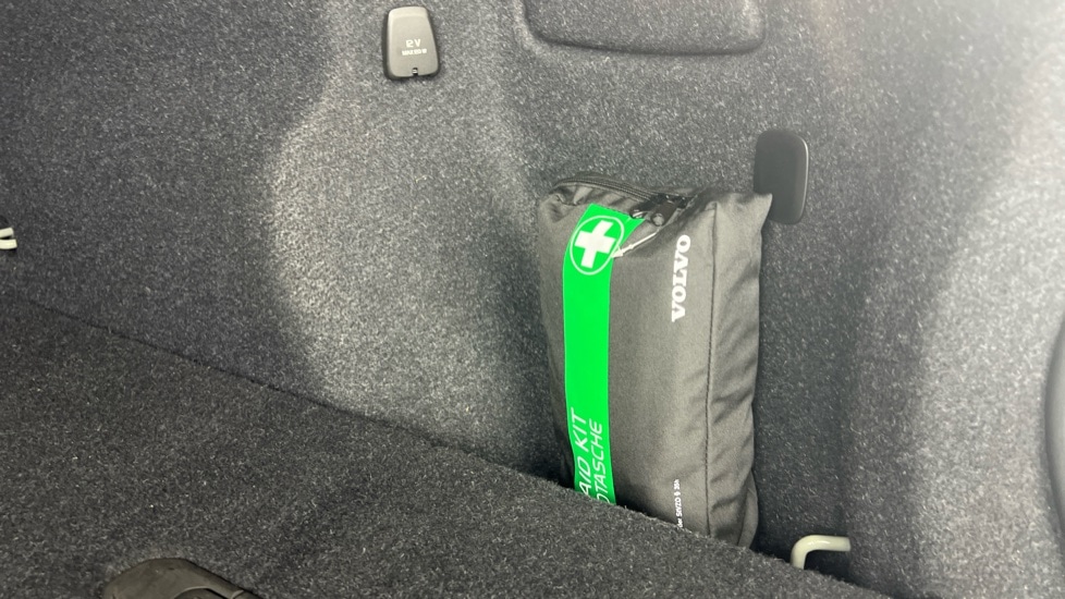 Used Volvo XC40 2023 for sale - 77975497: Photo 49