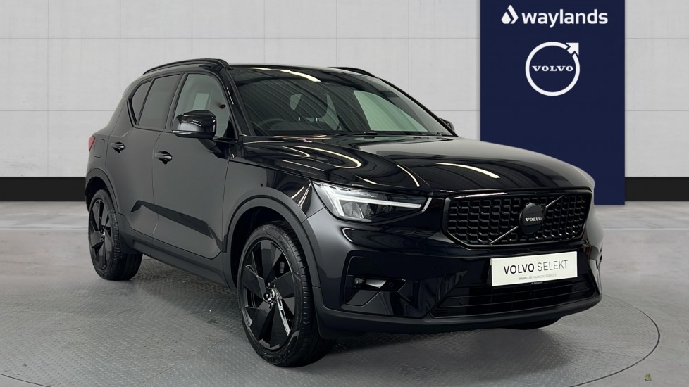 Used Volvo XC40 2025 for sale - 76544532: Photo 1