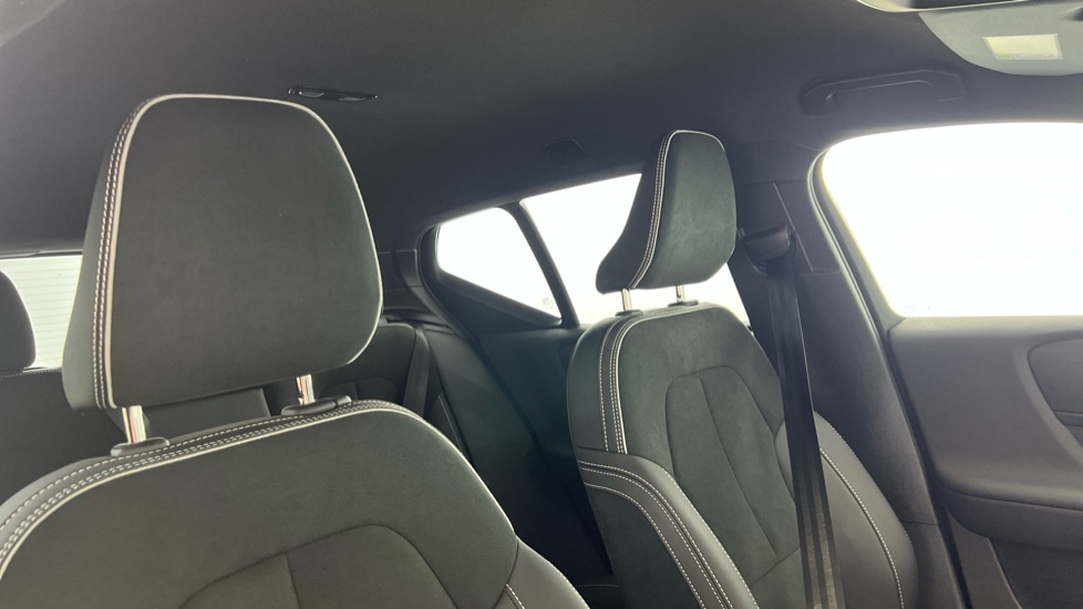 Used Volvo XC40 2025 for sale - 76544532: Photo 29