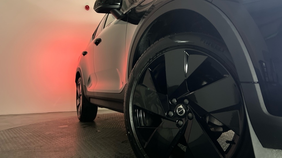 Used Volvo XC40 2025 for sale - 76544532: Photo 34