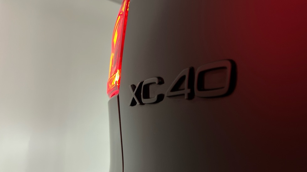 Used Volvo XC40 2025 for sale - 76544532: Photo 37