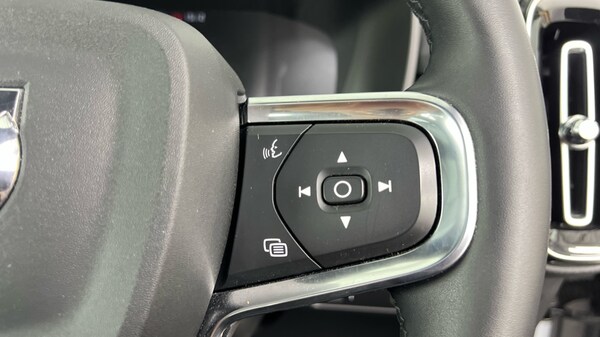 Used Volvo XC40 2022 for sale - 75641193: Photo 21