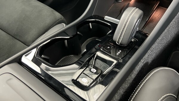 Used Volvo XC40 2022 for sale - 75641193: Photo 24