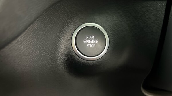 Used Volvo XC40 2022 for sale - 75641193: Photo 26