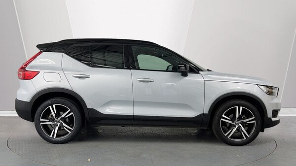 Used Volvo XC40 2022 for sale - 75641193: Photo 3
