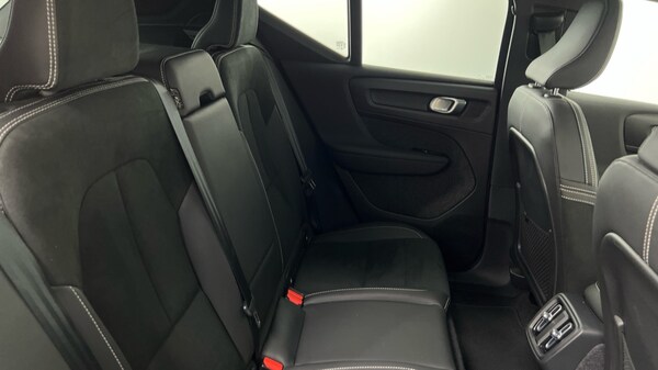 Used Volvo XC40 2022 for sale - 75641193: Photo 6