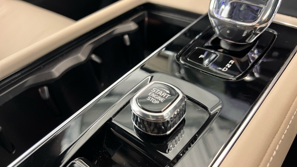 Used Volvo XC90 2025 for sale - 76344106: Photo 24