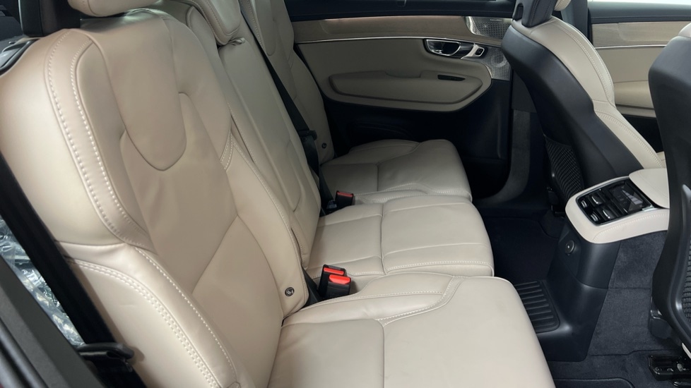 Used Volvo XC90 2025 for sale - 76344106: Photo 30