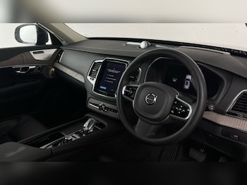 Used Volvo XC90 2023 for sale - 77346980: Photo