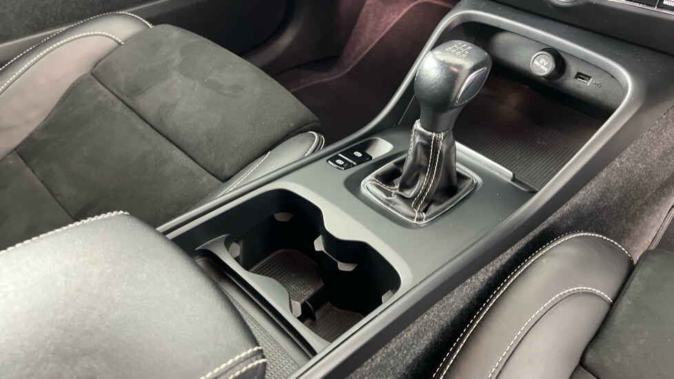 Used Volvo XC40 2021 for sale - 78014445: Photo 25