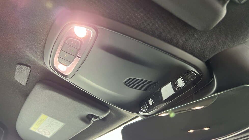 Used Volvo XC40 2021 for sale - 78014445: Photo 28