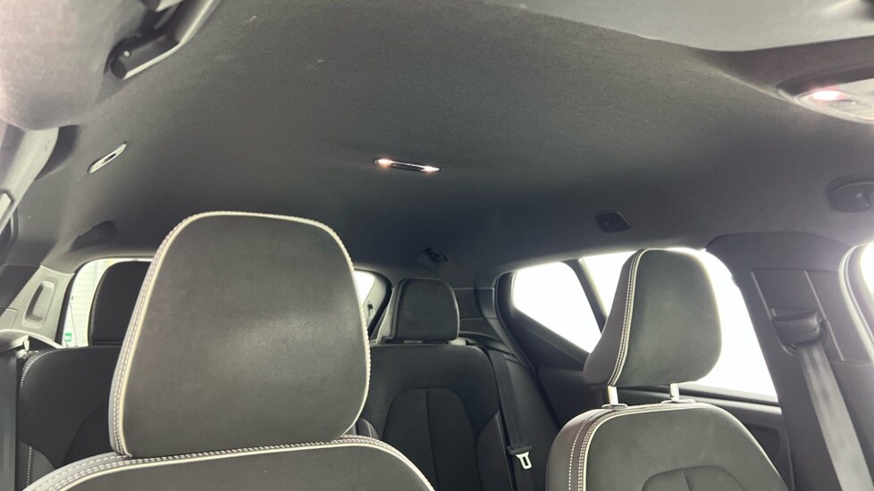 Used Volvo XC40 2021 for sale - 78014445: Photo 31