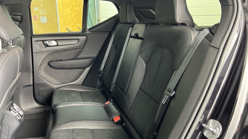 Used Volvo XC40 2021 for sale - 78014445: Photo 33