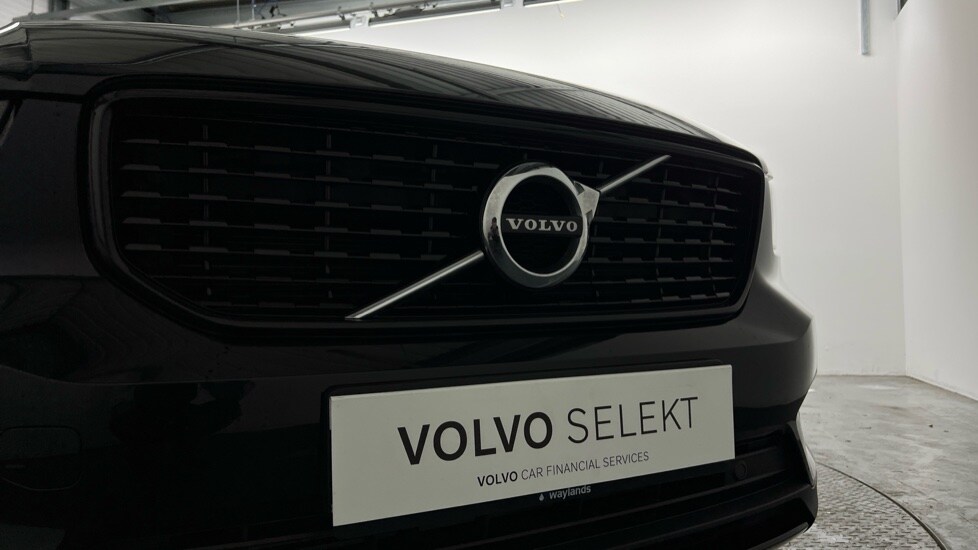 Used Volvo XC40 2021 for sale - 78014445: Photo 54